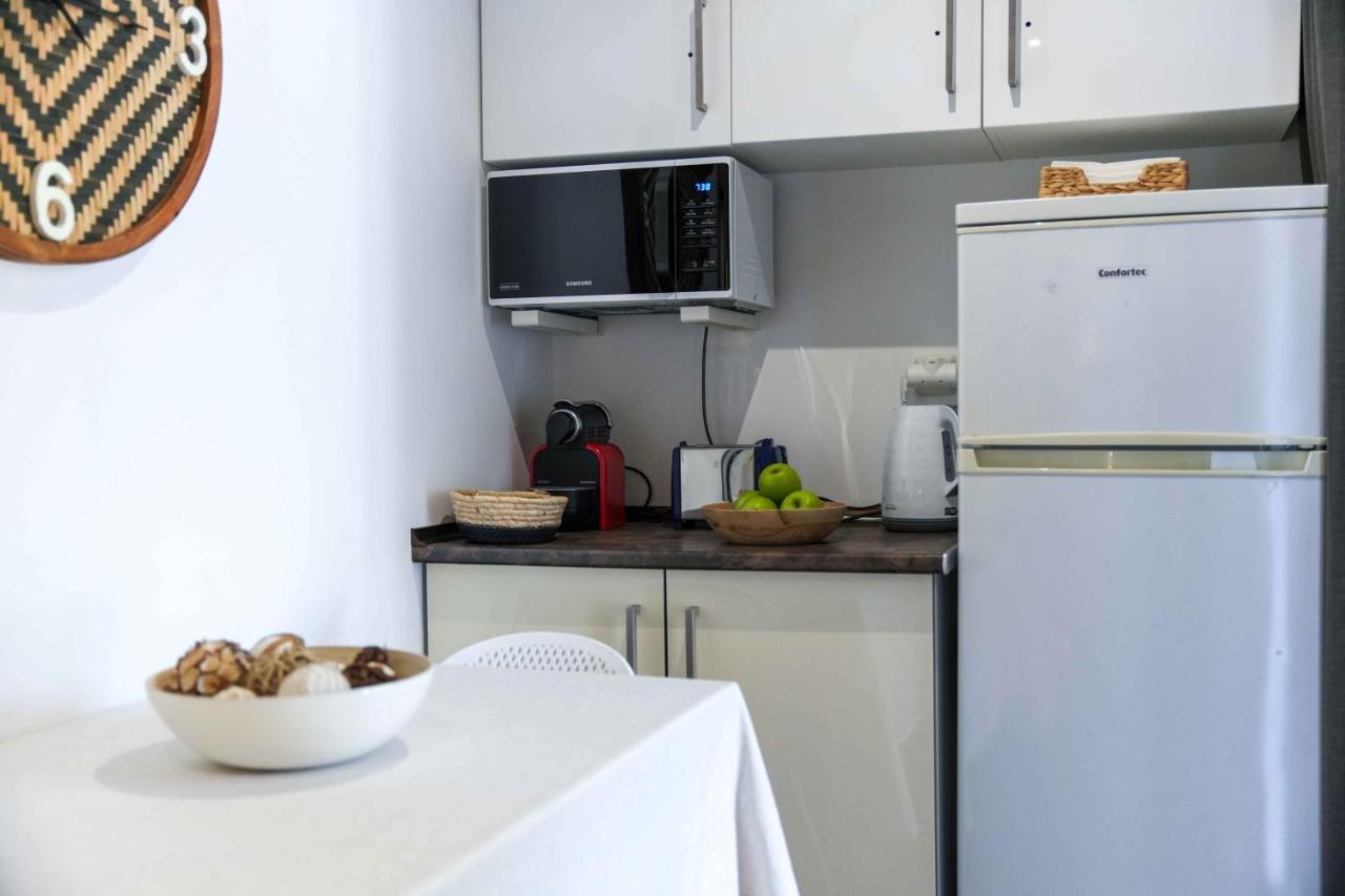 Apartment Acoteias 203